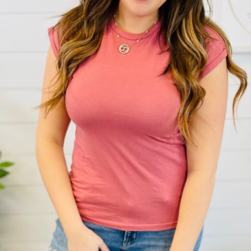 Rolled Sleeve Top SZ MEDIUM in Rose